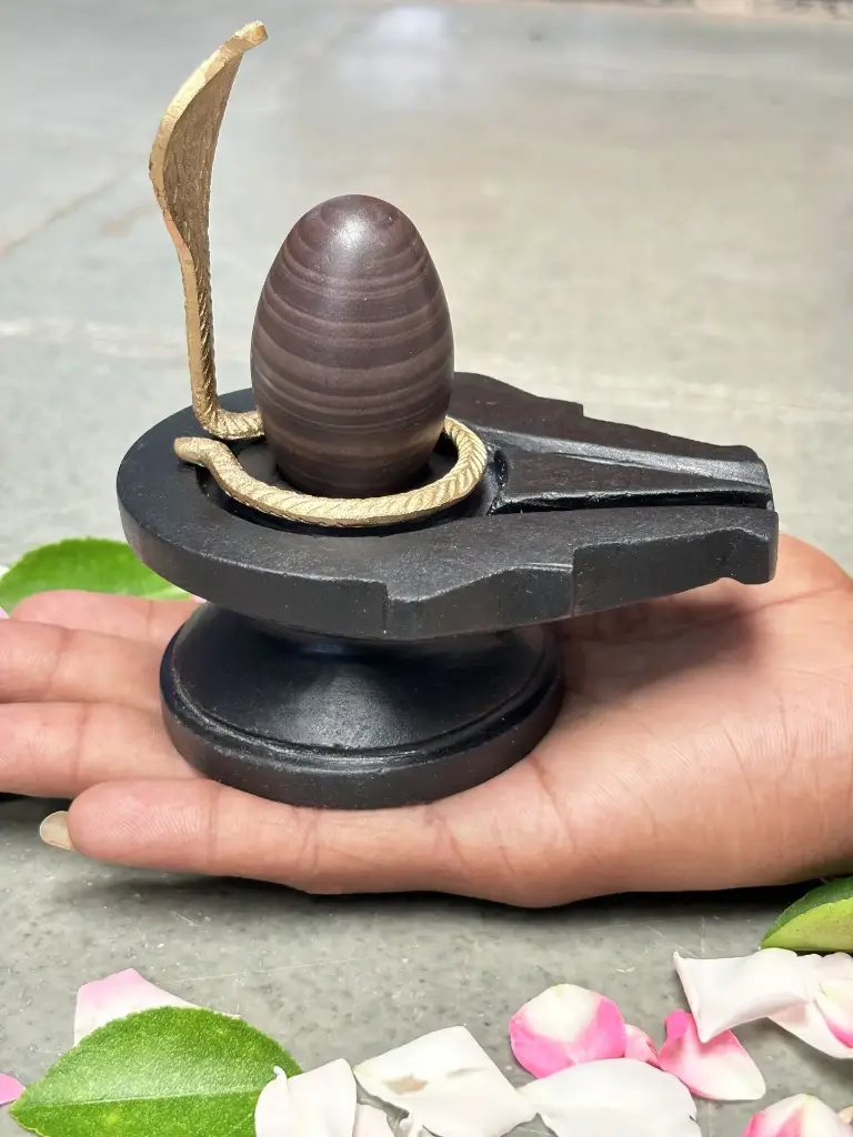 Original 2 Inch Janeudhari Narmadeshwar Shivling with Damru Jaladhari